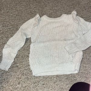 Cute ruffle shoulder sweater